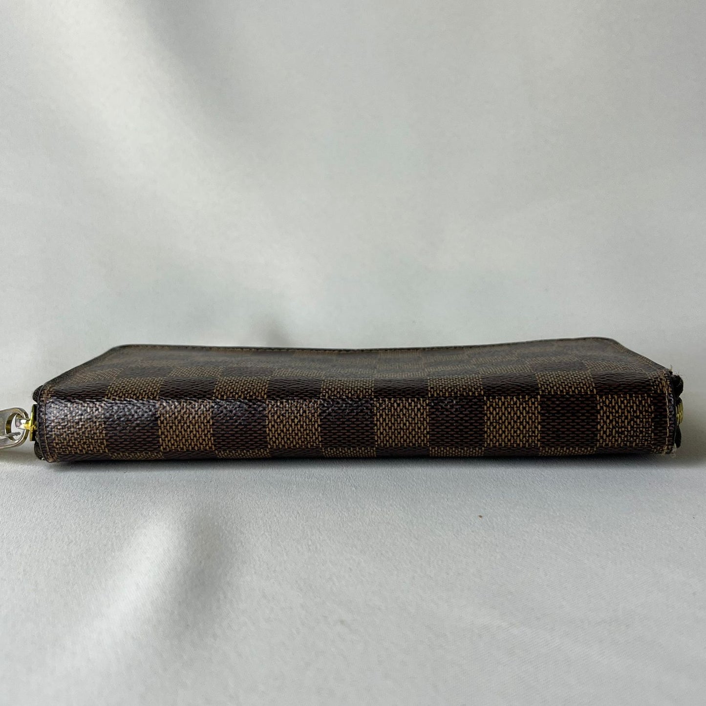 Louis Vuitton	Zippy Wallet, Damier Ebene
