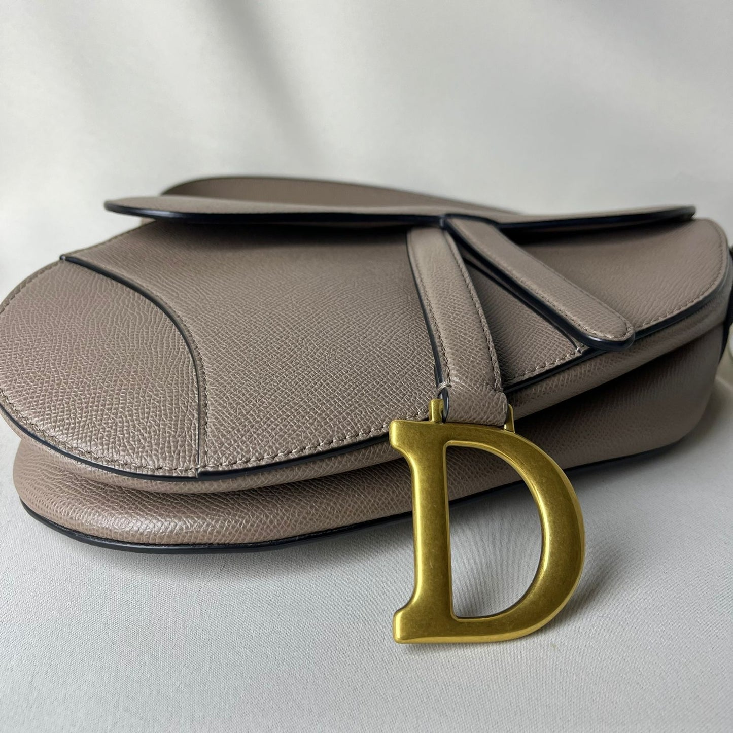Dior	Saddle Medium Beige