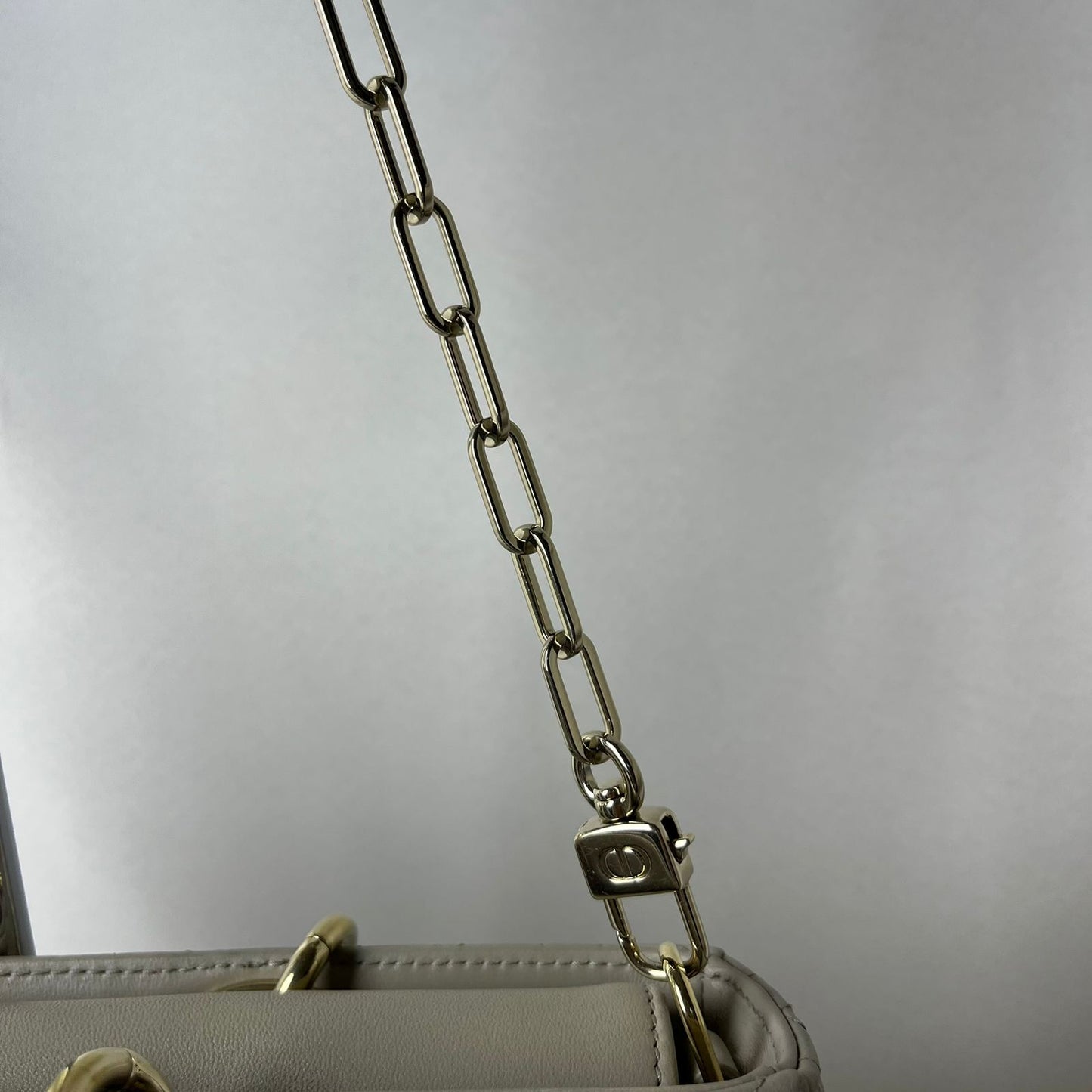 Dior	Lady D-Joy Bag Medium Beige