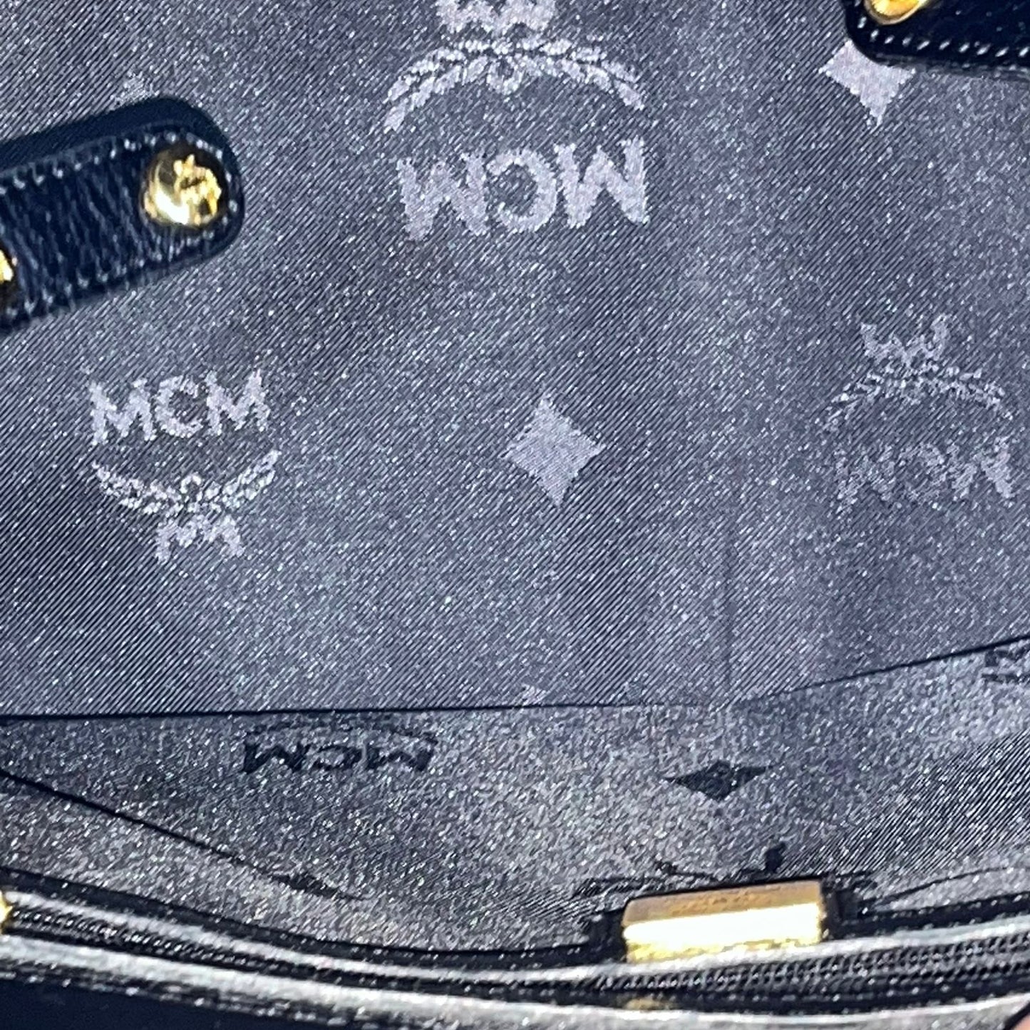 MCM  Leather Handbag Black