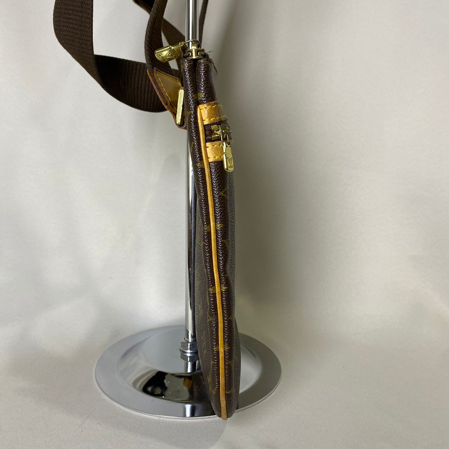 Louis Vuitton	Pochette Bosphore Crossbody Bag