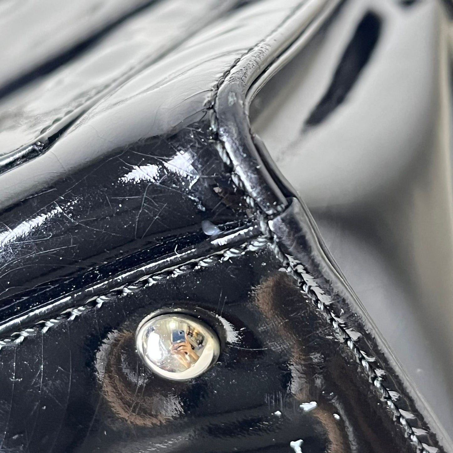 Chanel  Patent Envelope Tote - Shoulder Bag