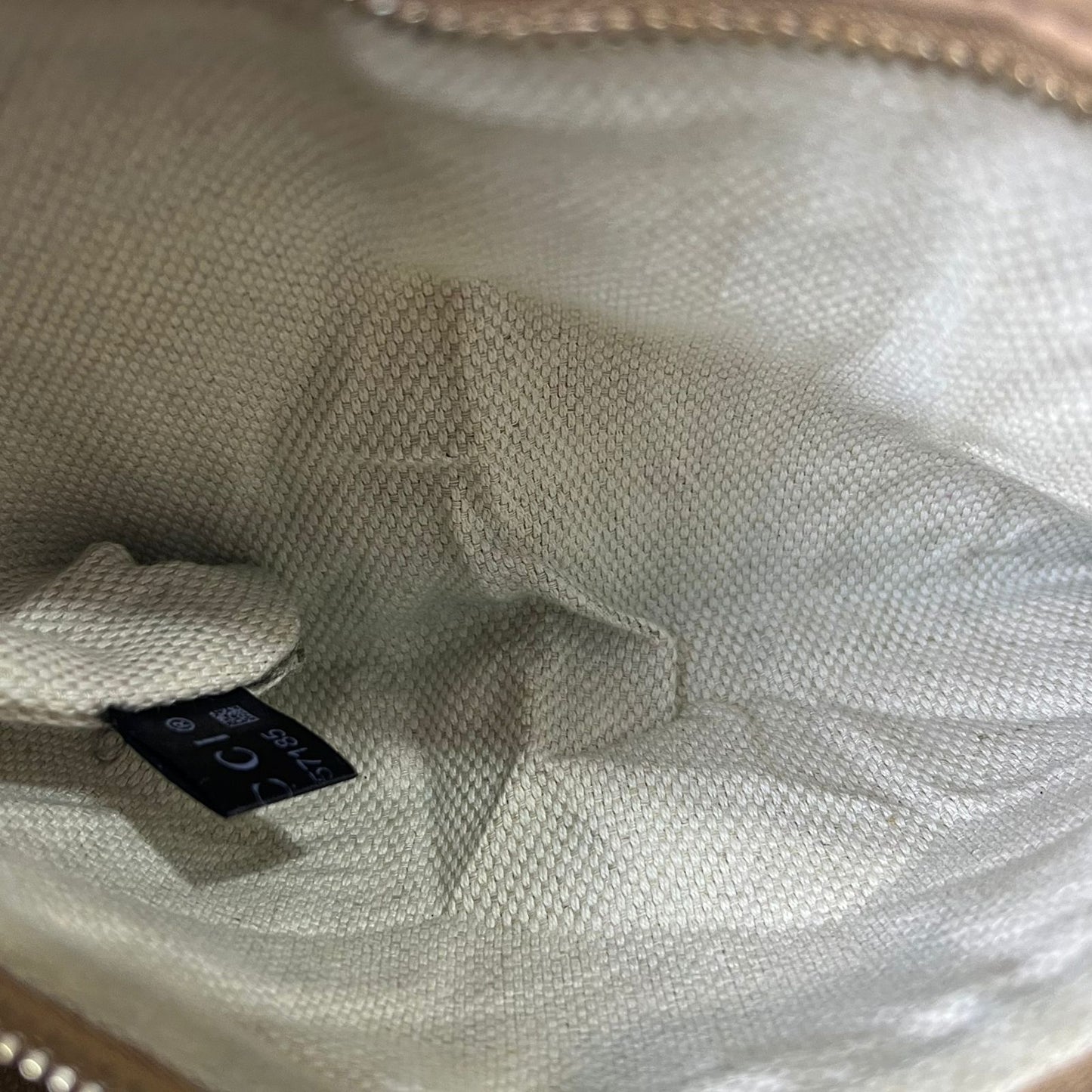 Gucci  Soho Chain Beige