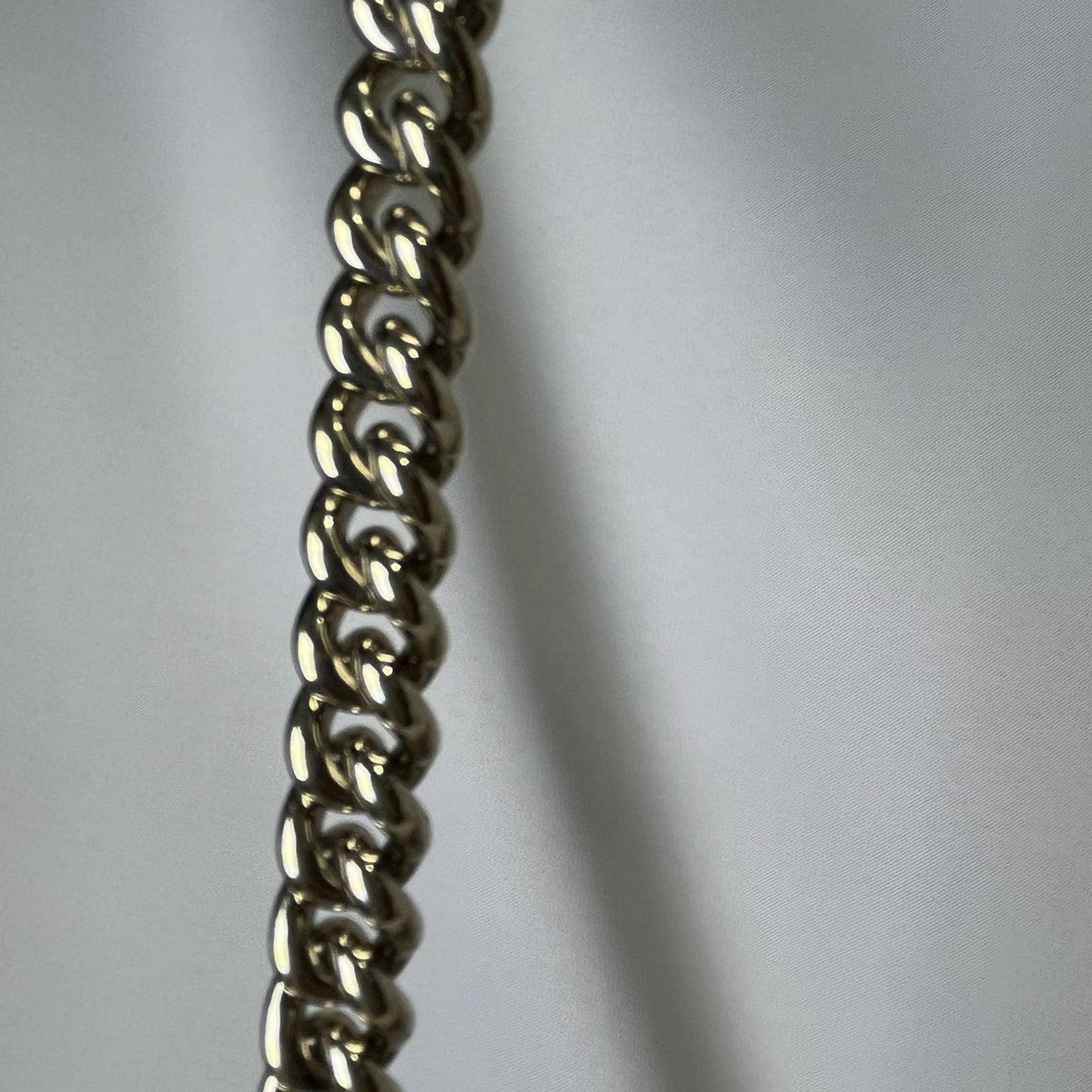 Gucci  Soho Chain Beige