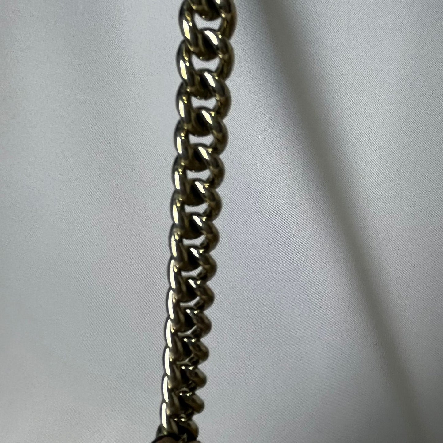 Gucci  Soho Chain Beige