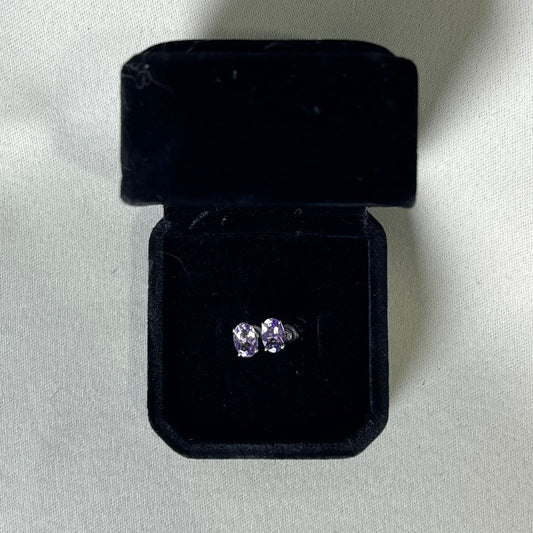 Earrings	1.44 carat Oval Cut Gold Setting