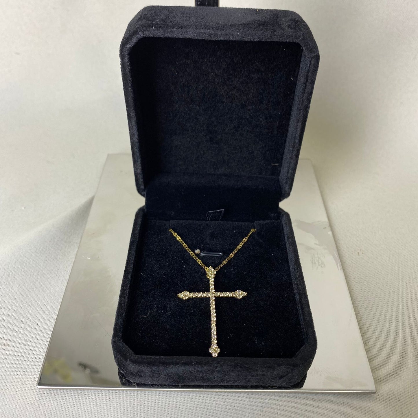 1 Carat Cross Necklace  1.00 Carat Natural Diamond 18k setting