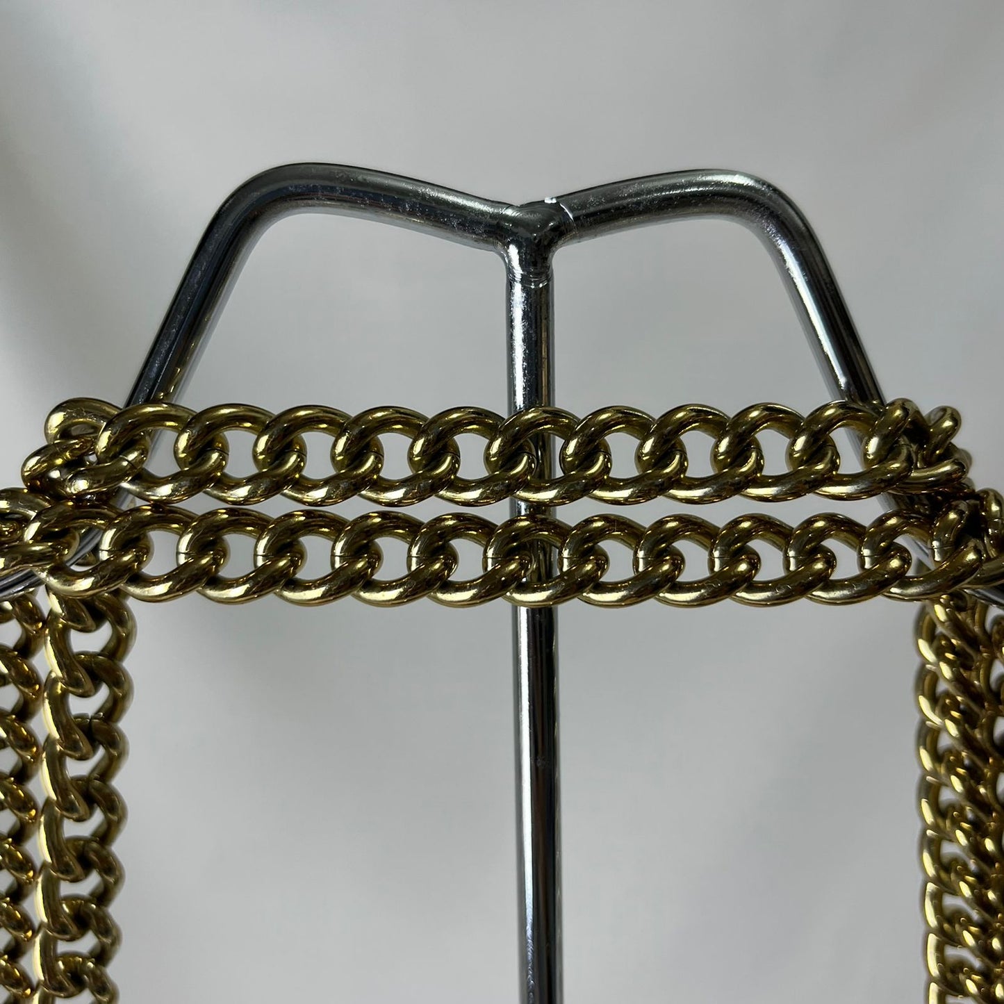 Louis Vuitton	Caissa Clutch Damier Ebene