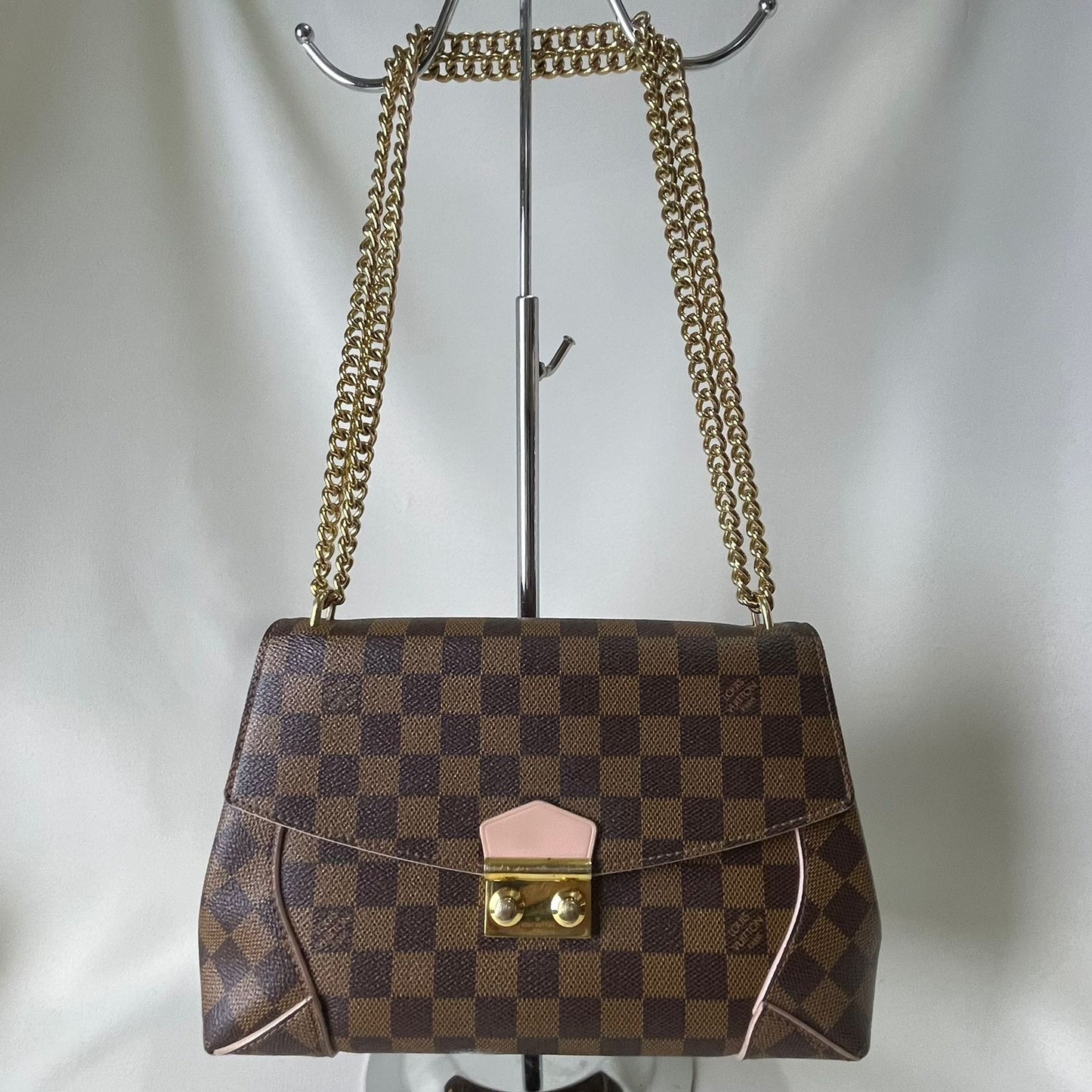 Louis Vuitton	Caissa Clutch Damier Ebene