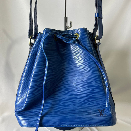 Louis Vuitton	Petit Noe Epi Blue