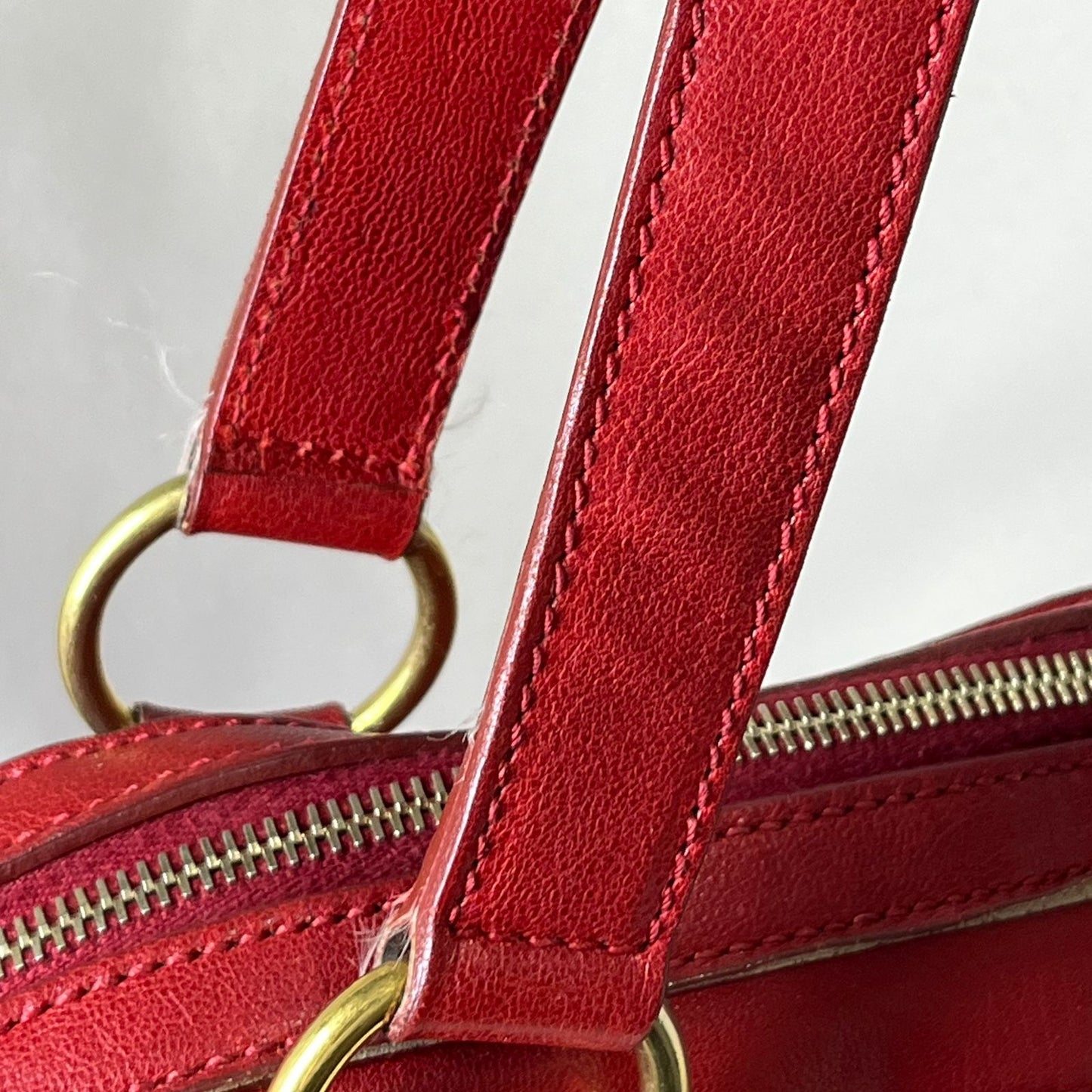 YSL	Muse Red Leather