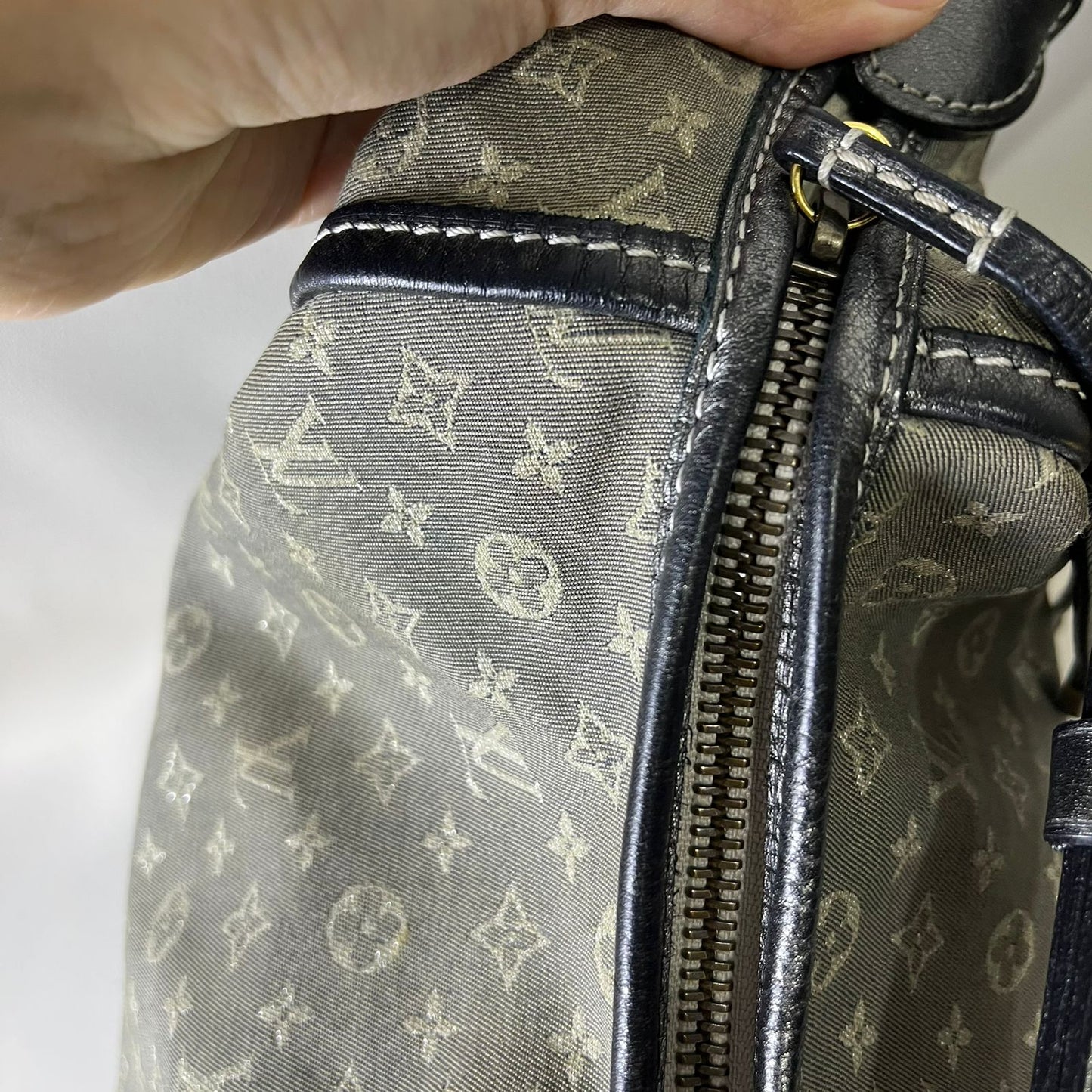 Louis Vuitton	Mini Lin Manon MM Grey Metallic Leather Trim