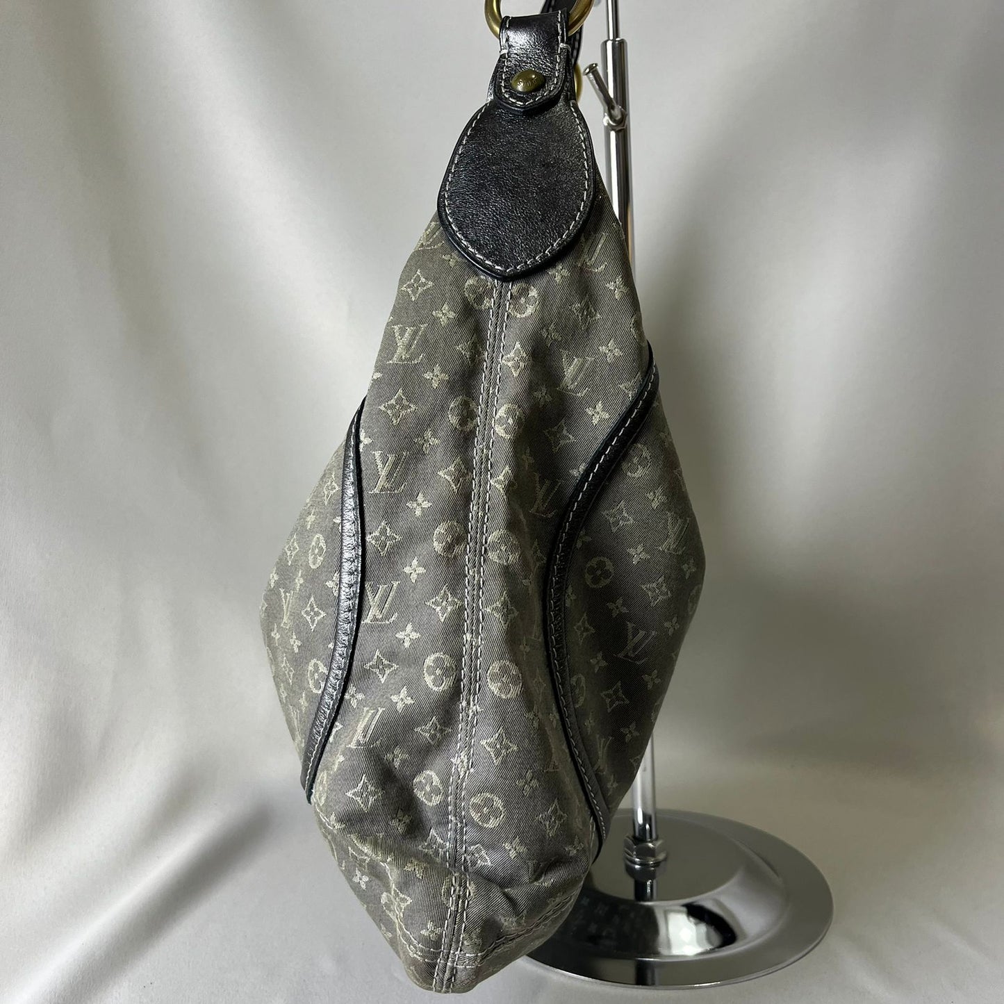 Louis Vuitton	Mini Lin Manon MM Grey Metallic Leather Trim