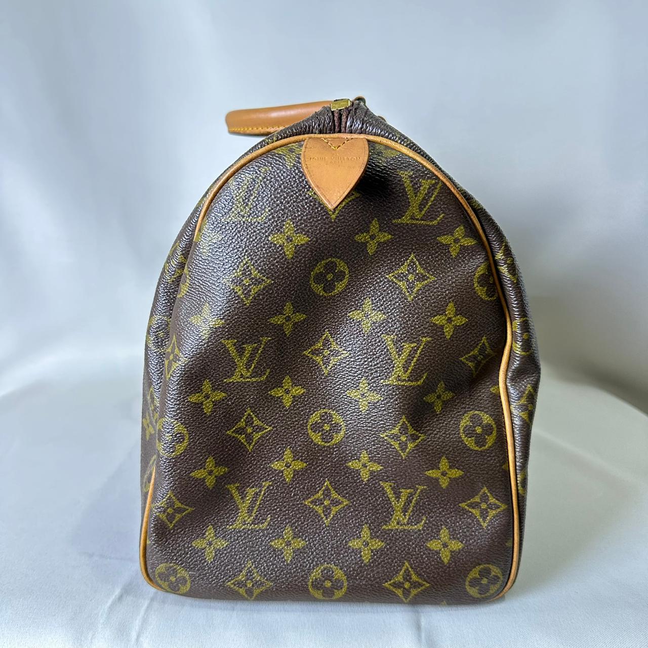 Louis Vuitton Speedy 40 Monogram Canvas