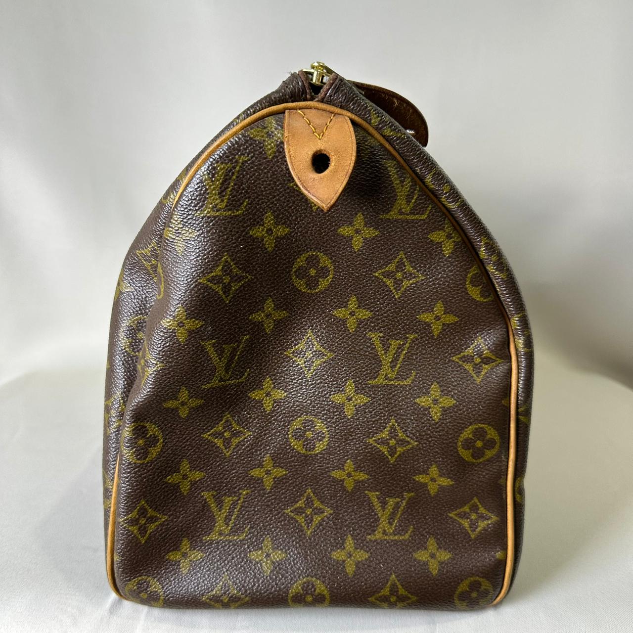 Louis Vuitton Speedy 40 Monogram Canvas