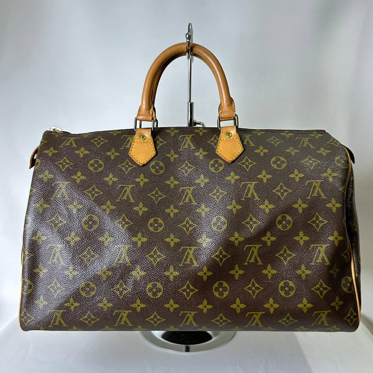 Louis Vuitton Speedy 40 Monogram Canvas