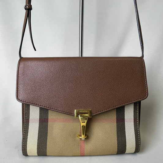 Burberry	Macken Crossbody Bag