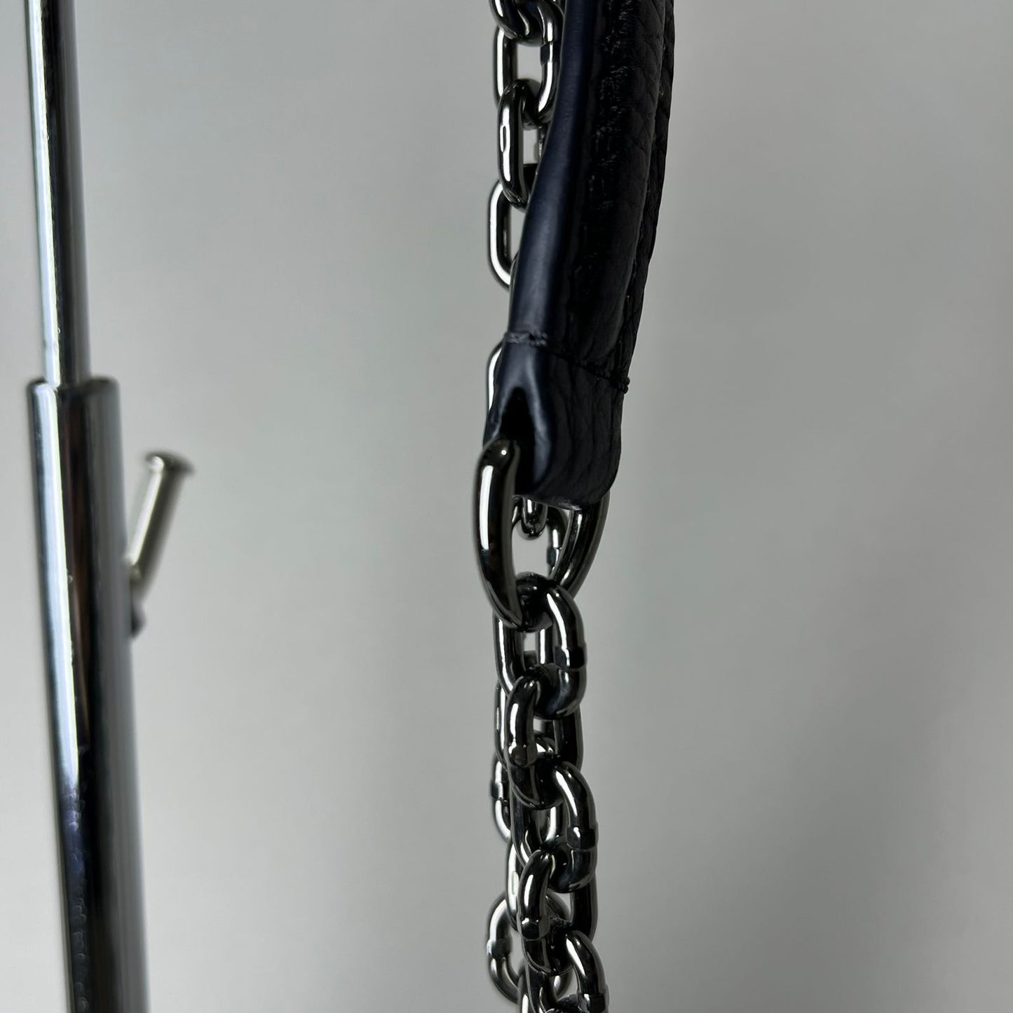 Louis Vuitton	Small Twist Mermaid