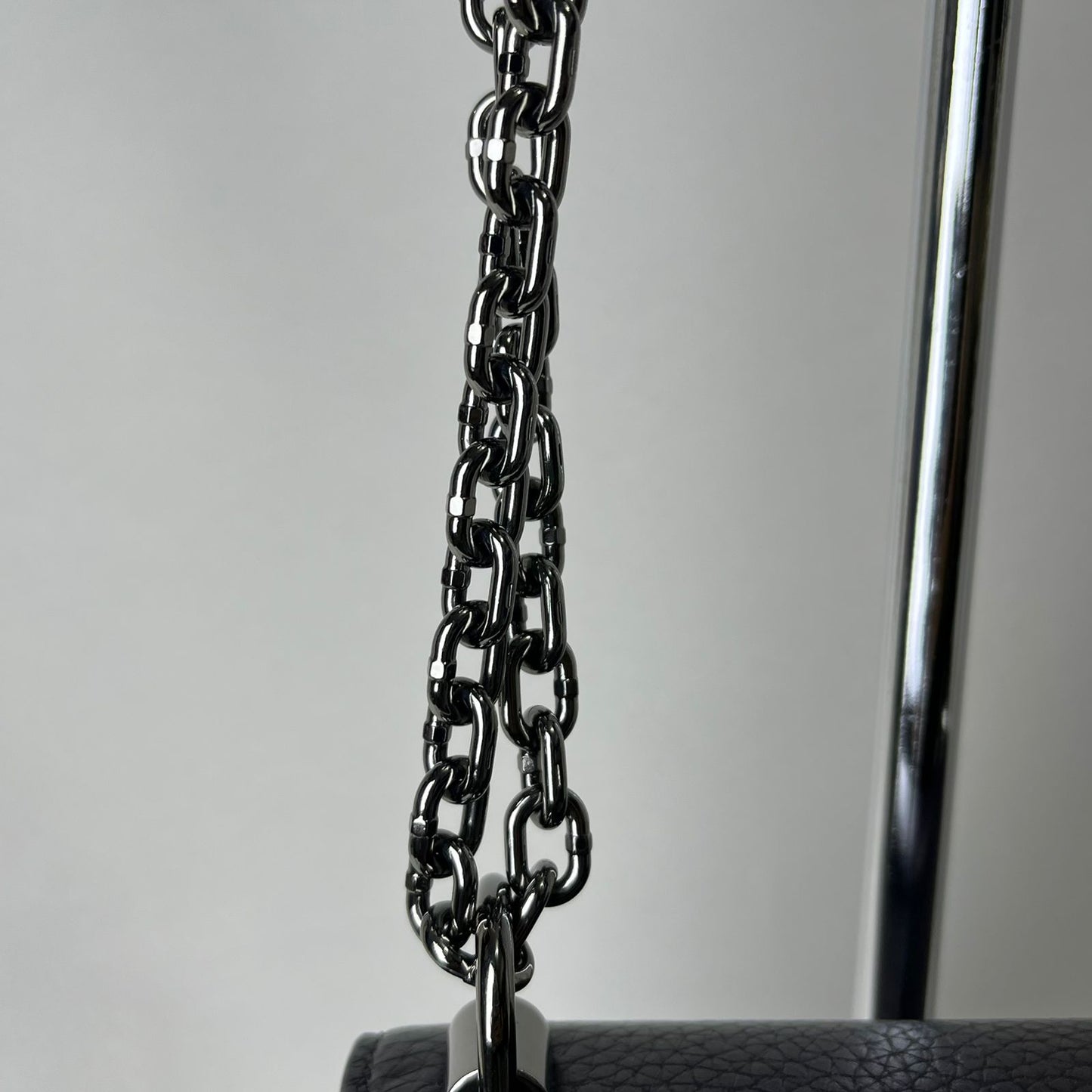 Louis Vuitton	Small Twist Mermaid