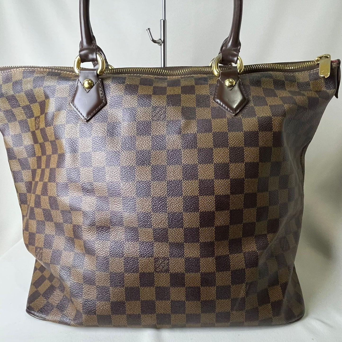 Louis Vuitton	Saleya GM Tote Damier Ebene