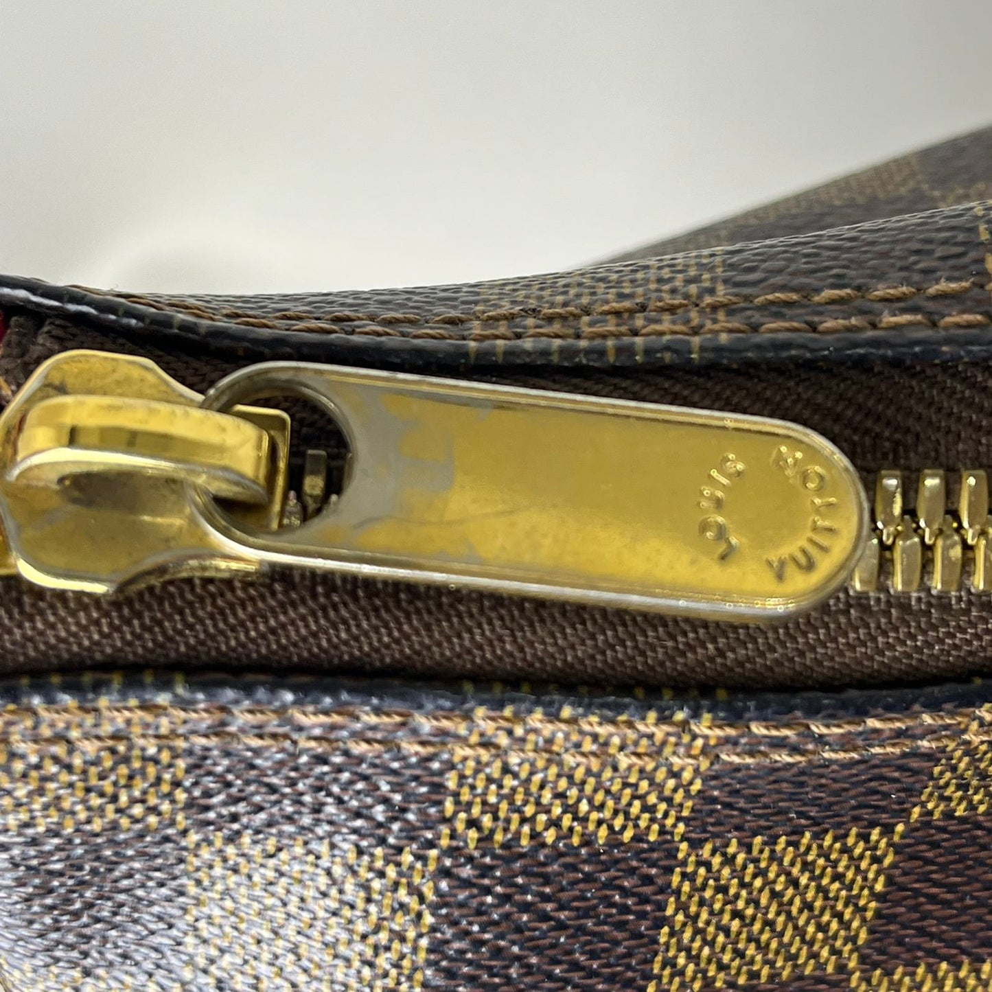 Louis Vuitton	Saleya GM Tote Damier Ebene