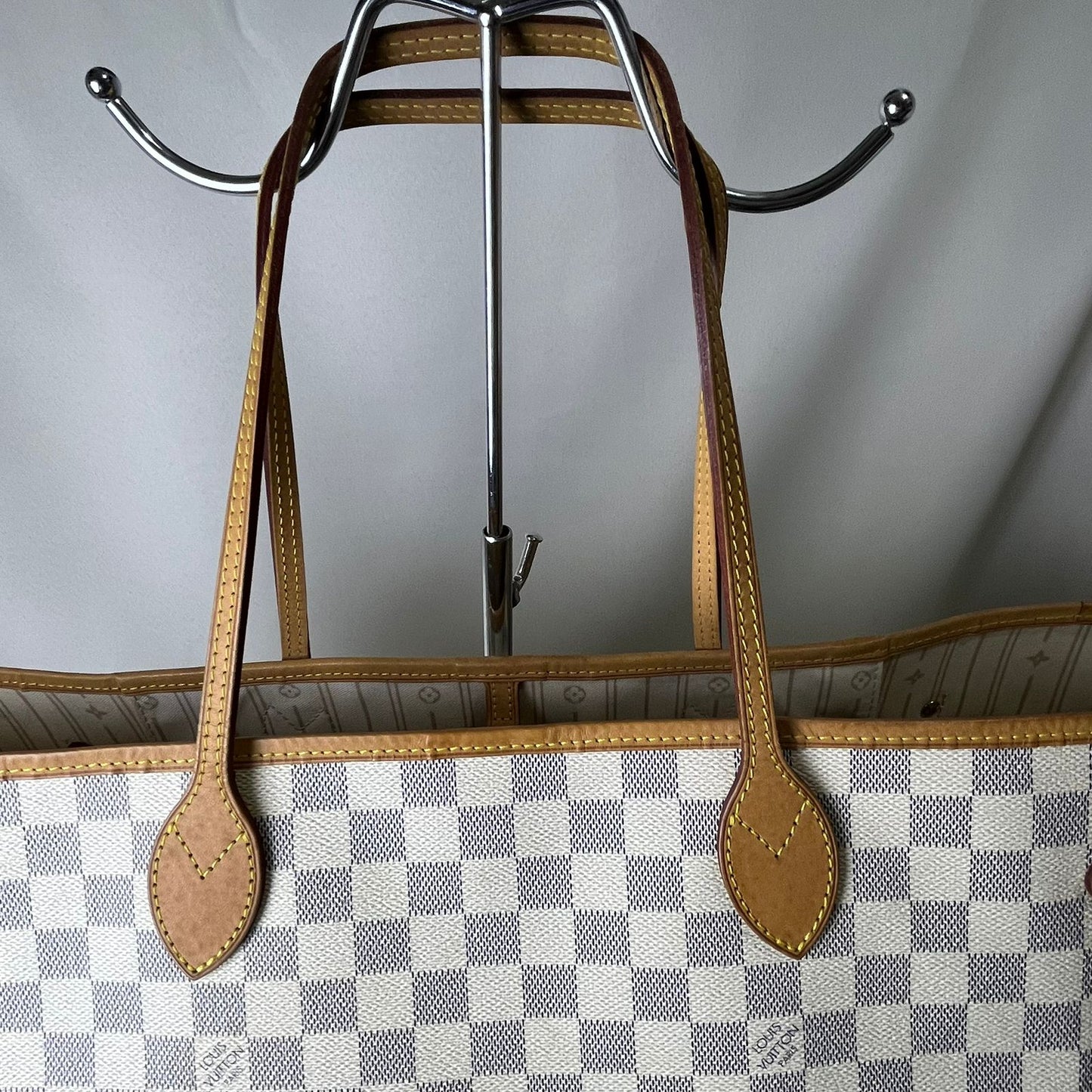 Louis Vuitton	Neverfull Damier Ebene GM, White