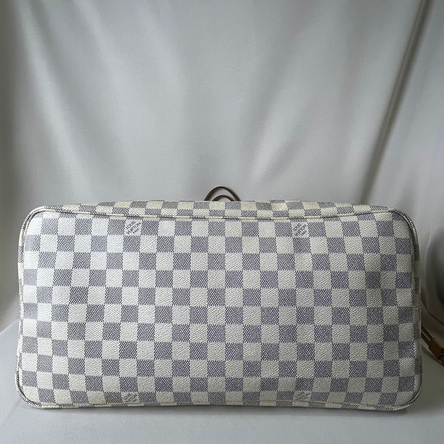 Louis Vuitton	Neverfull Damier Ebene GM, White