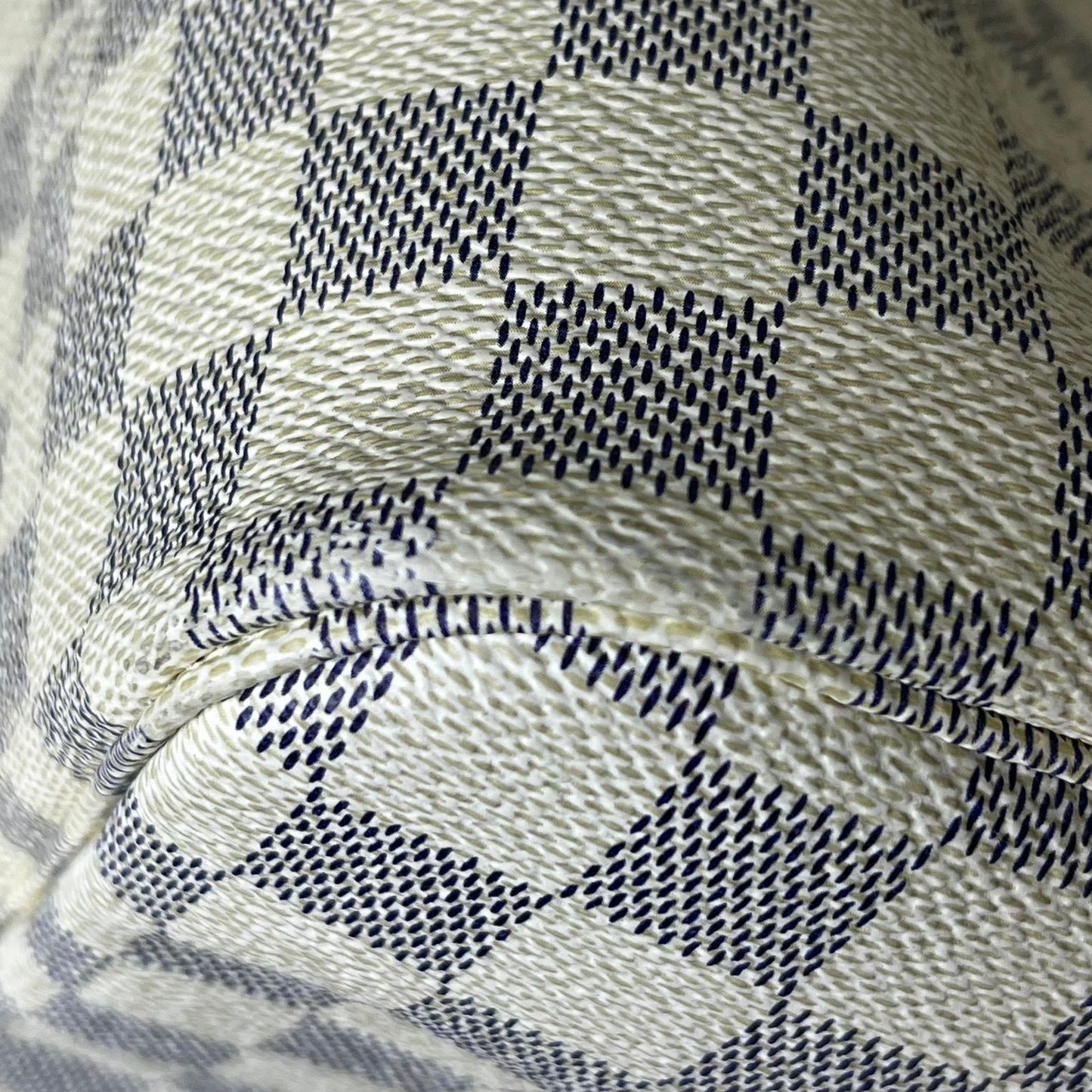 Louis Vuitton	Neverfull Damier Ebene GM, White