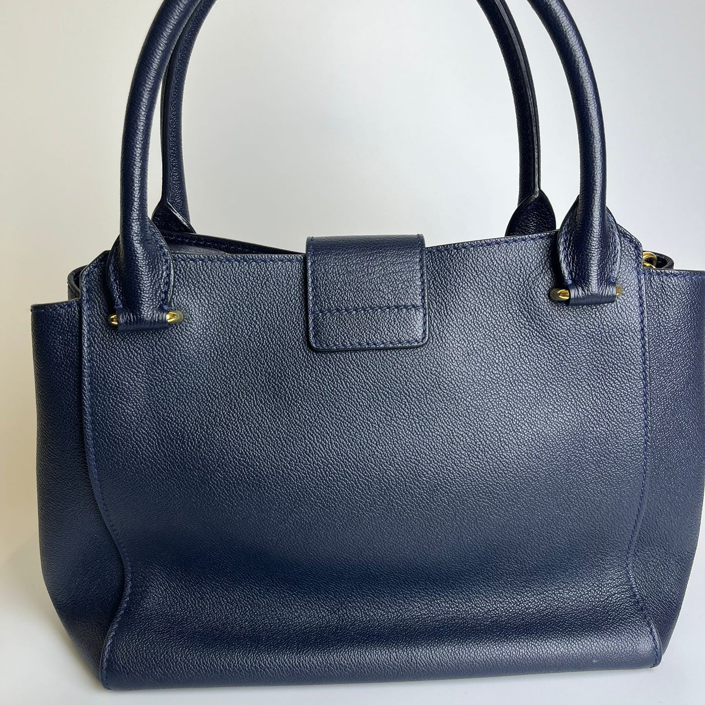 Burberry	Medium Buckle Tote Blue