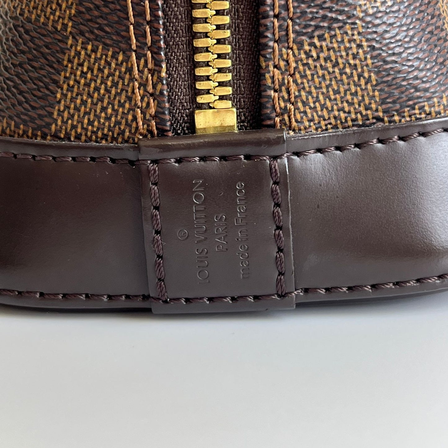 Louis Vuitton	Alma BB Damier Ebene