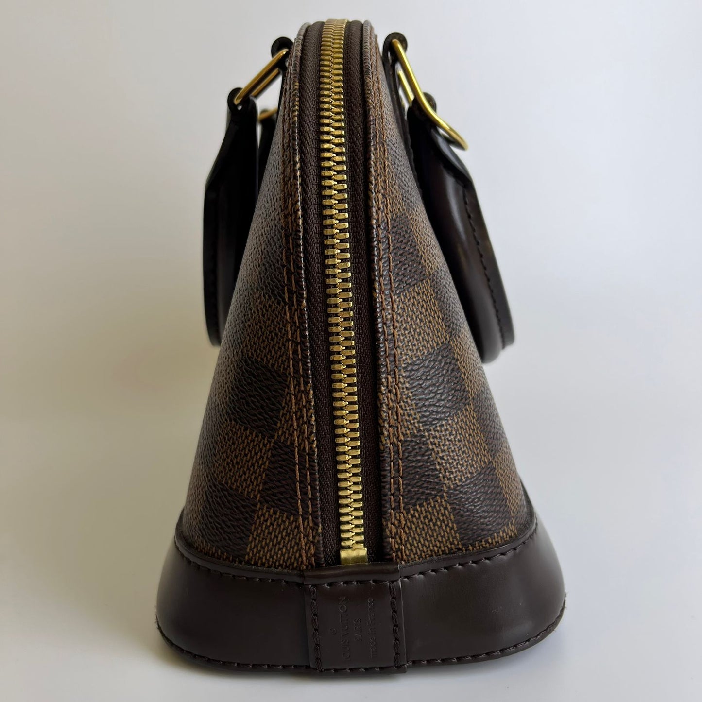 Louis Vuitton	Alma BB Damier Ebene