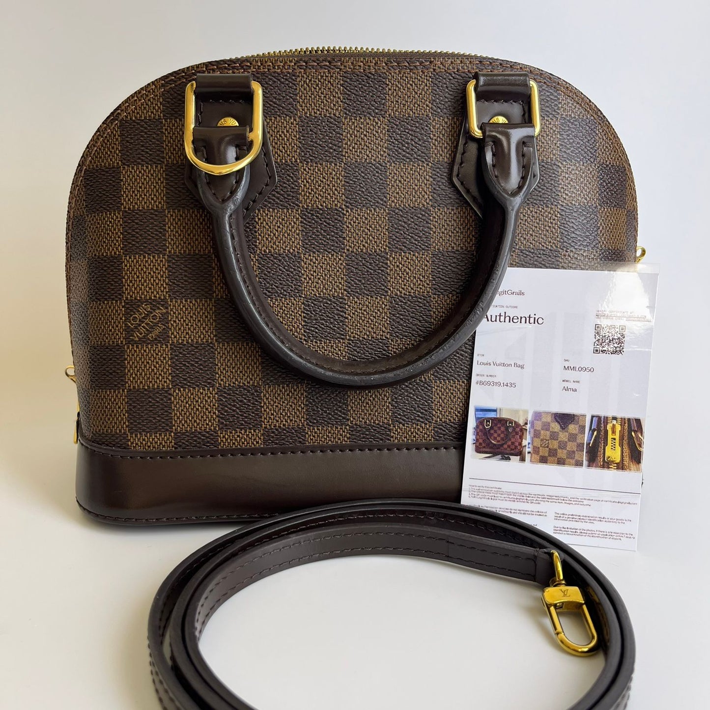 Louis Vuitton	Alma BB Damier Ebene