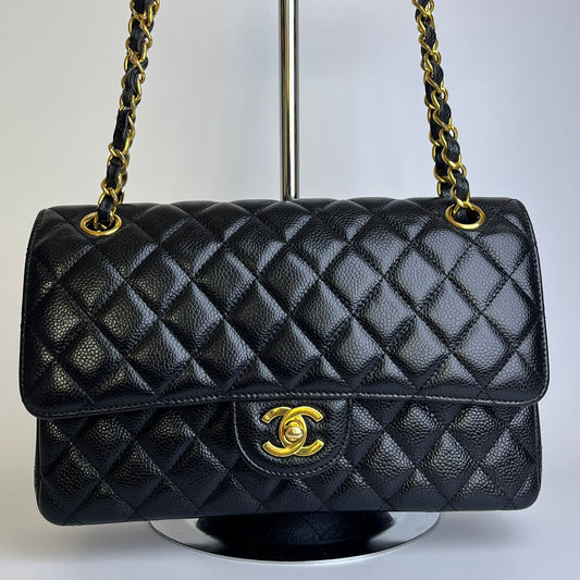 Chanel Vintage Medium Double Flap Black in Black