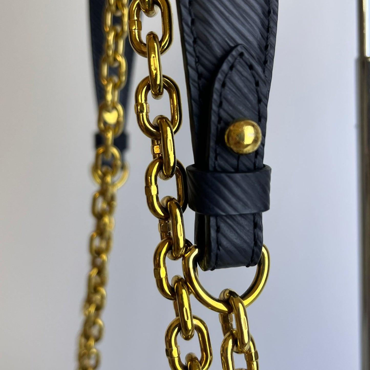 Louis Vuitton Twist MM