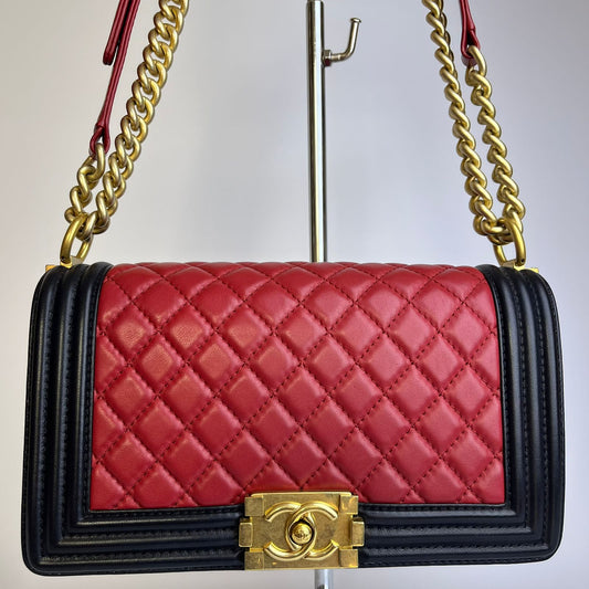 Chanel Le boy bi-color red & black