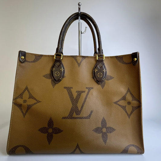 Louis Vuitton	On The Go Monogram Canvas