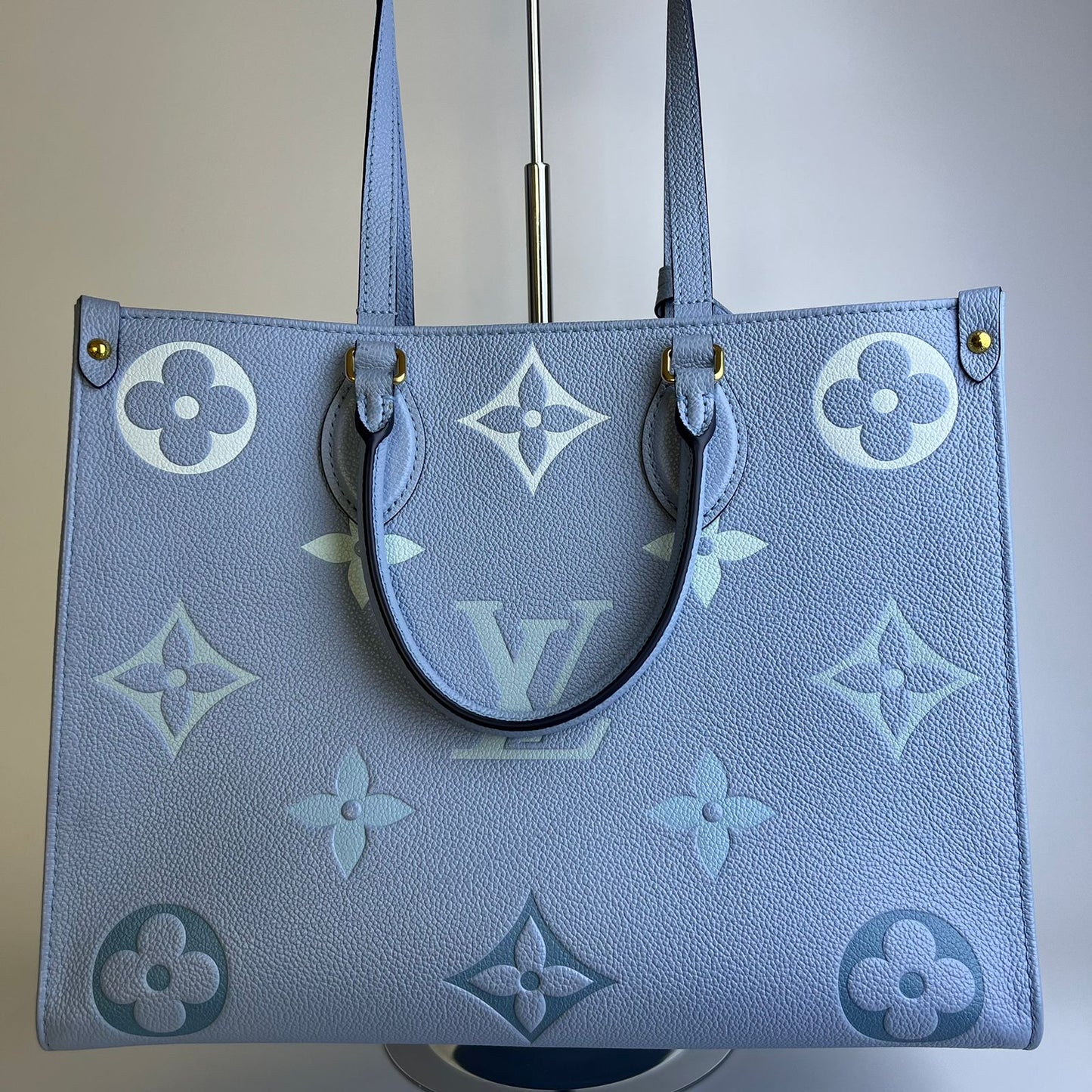 Louis Vuitton	On The Go Monogram Canvas, Baby Blue