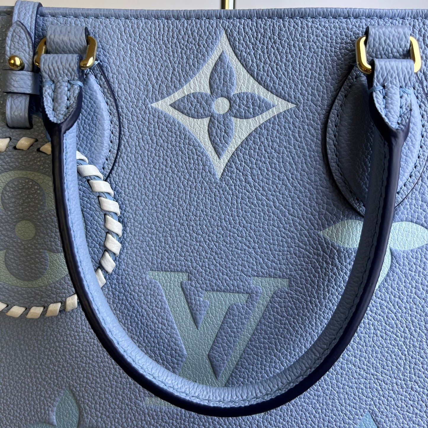 Louis Vuitton	On The Go Monogram Canvas, Baby Blue