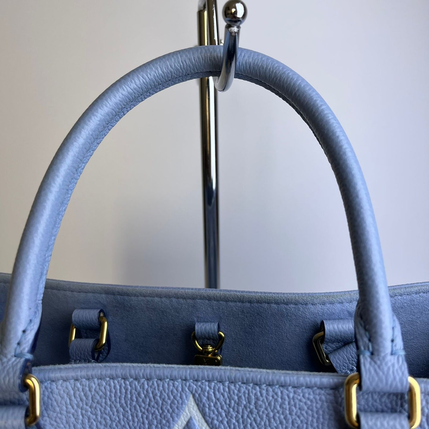 Louis Vuitton	On The Go Monogram Canvas, Baby Blue