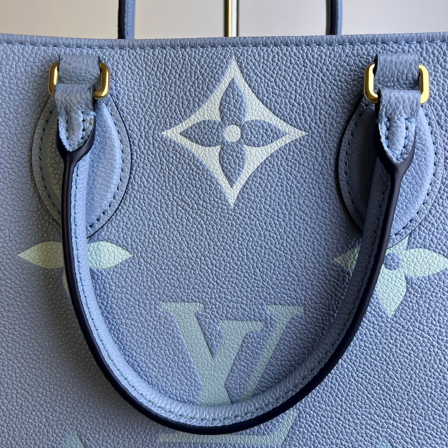 Louis Vuitton	On The Go Monogram Canvas, Baby Blue