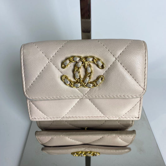 Chanel C19 Small Tri-fold Wallet Pink