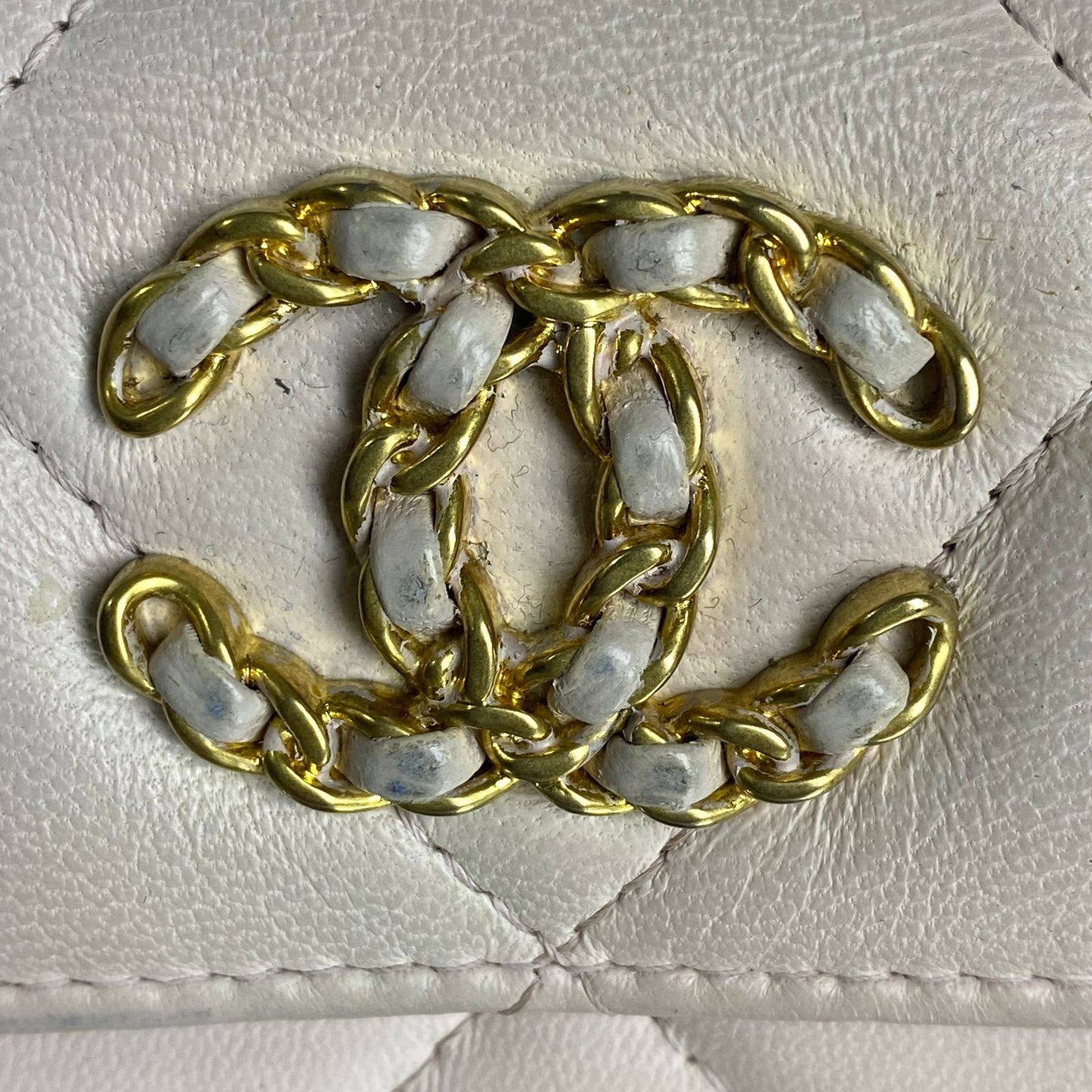 Chanel C19 Small Tri-fold Wallet Pink