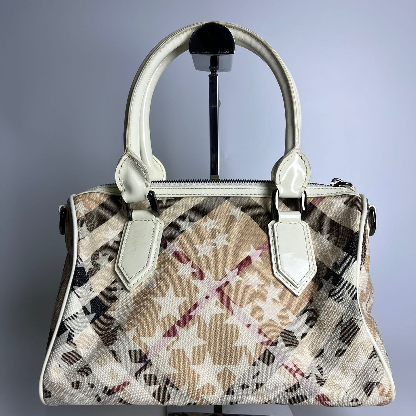 Burberry	Nickie Stars Tote White PVC