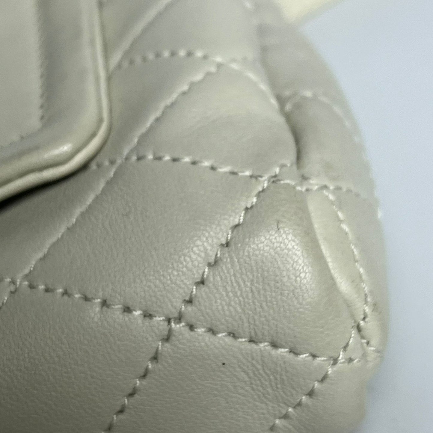YSL	Mini Nolita White