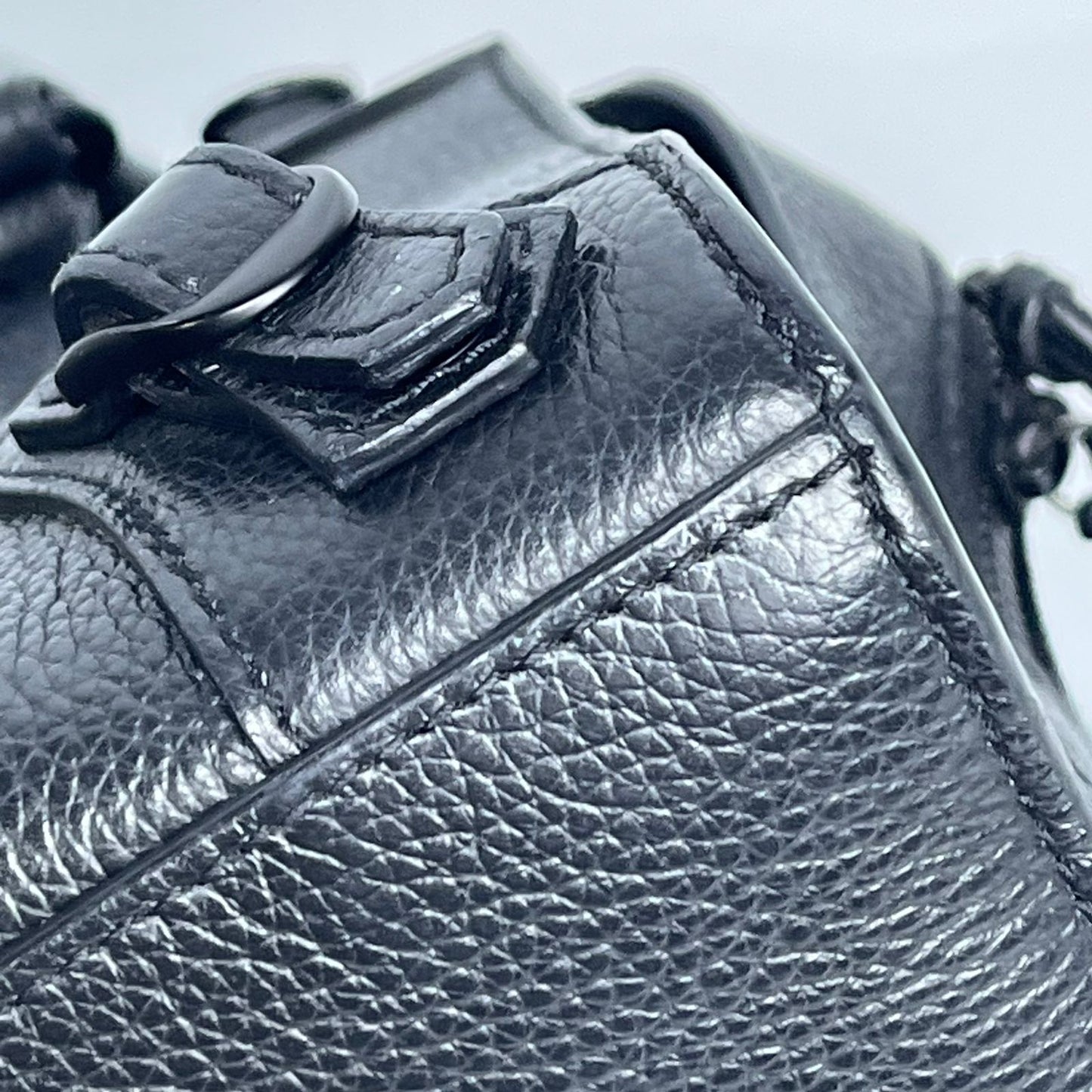 Balenciaga Neo Classic City Bag Black