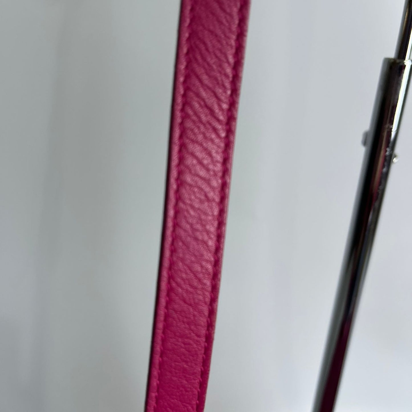 YSL	Cabas Hot Pink