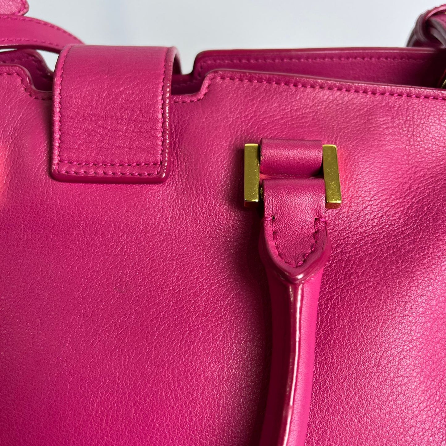 YSL	Cabas Hot Pink