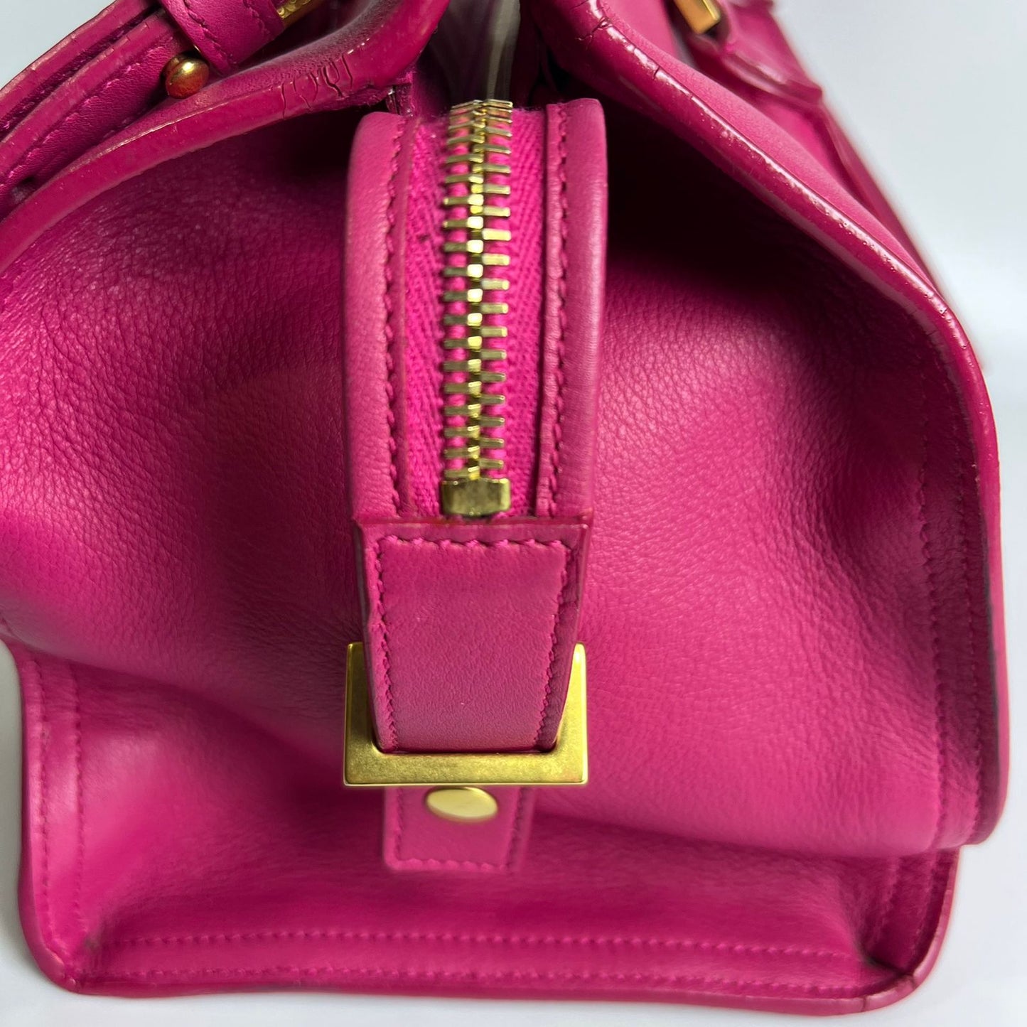 YSL	Cabas Hot Pink
