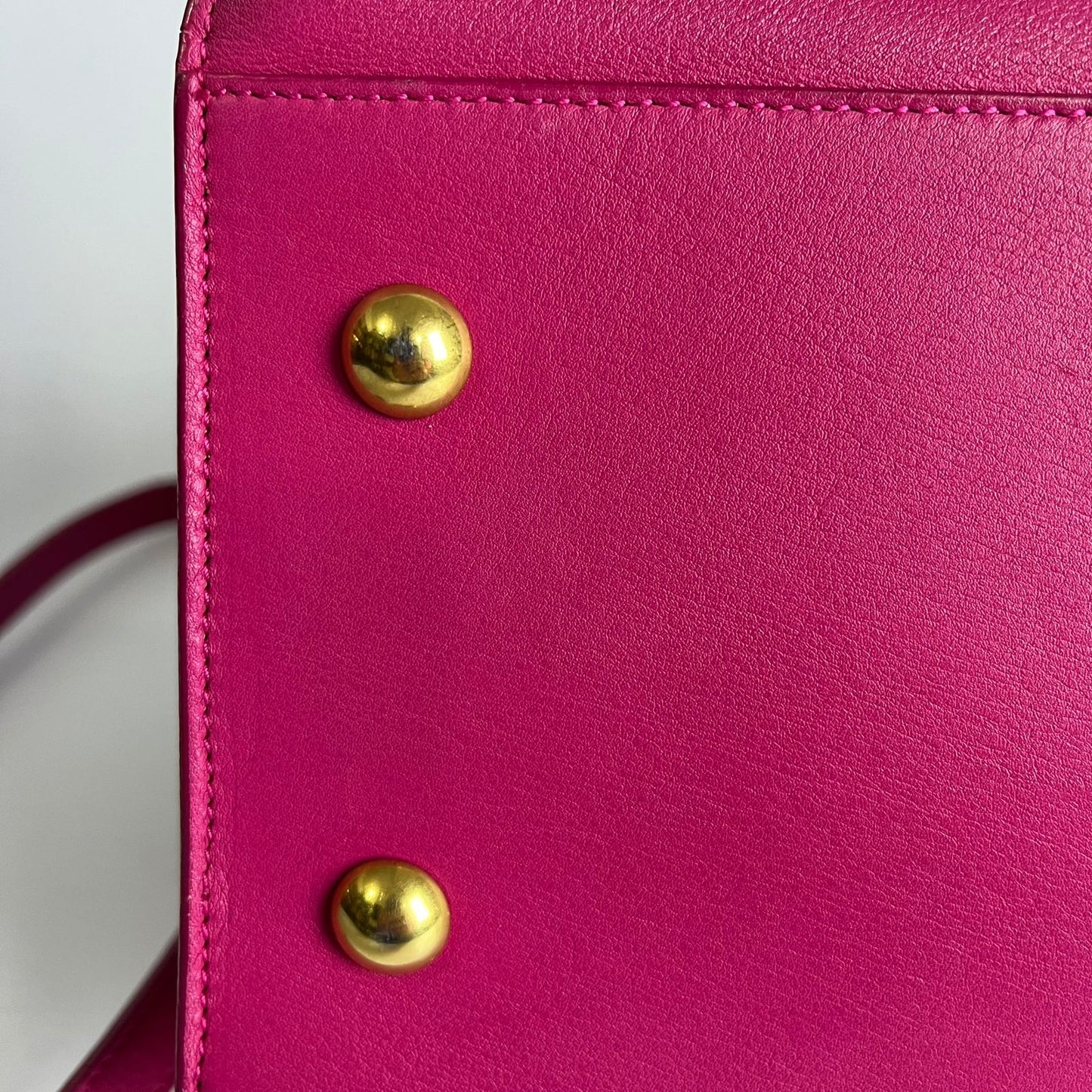 YSL	Cabas Hot Pink