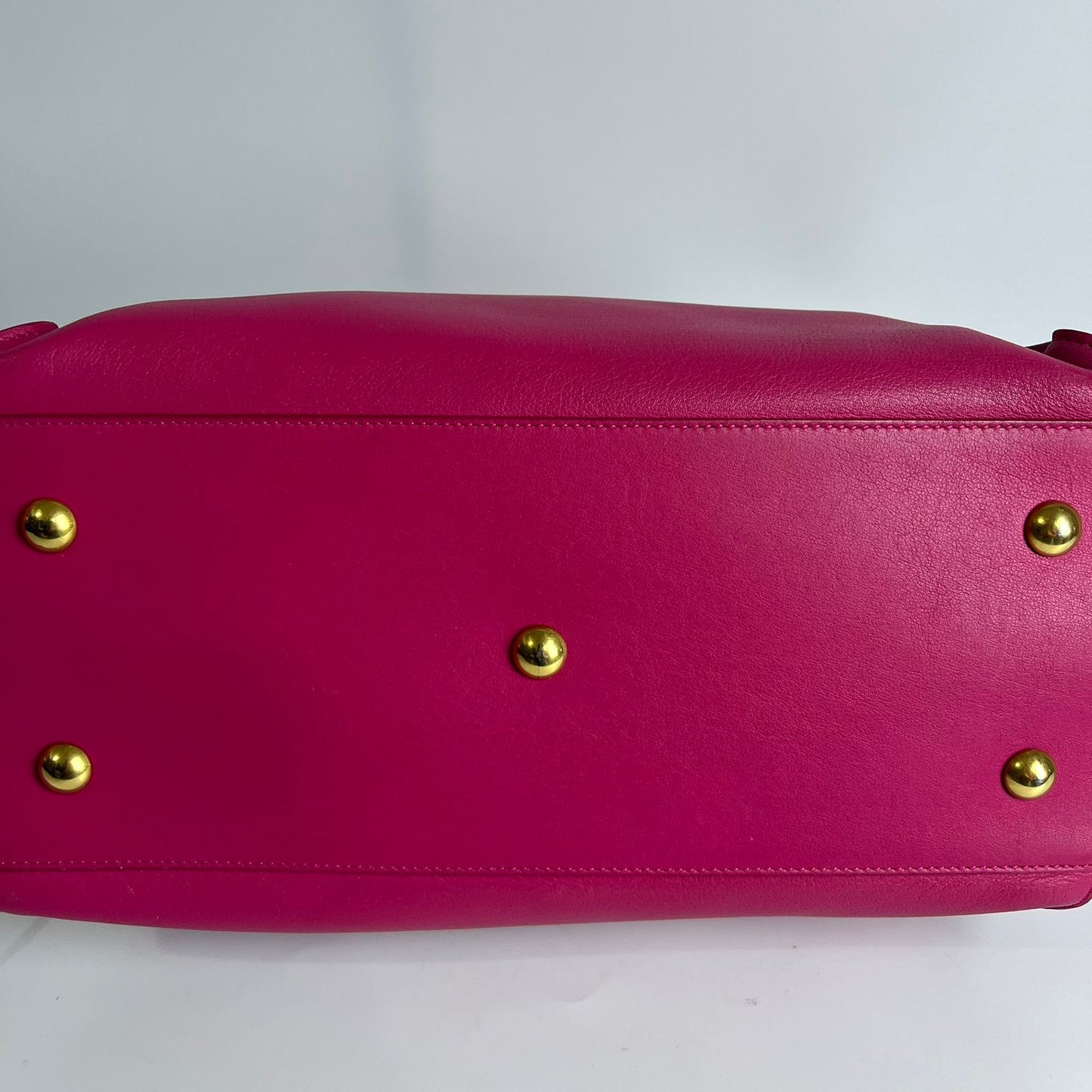YSL	Cabas Hot Pink